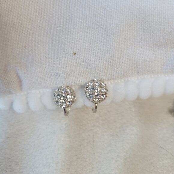 Lot of Vintage Faux Diamond Clip on Earrings - Picture 3 of 4